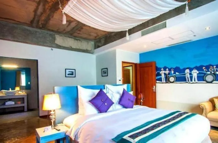 The Henry Cebu