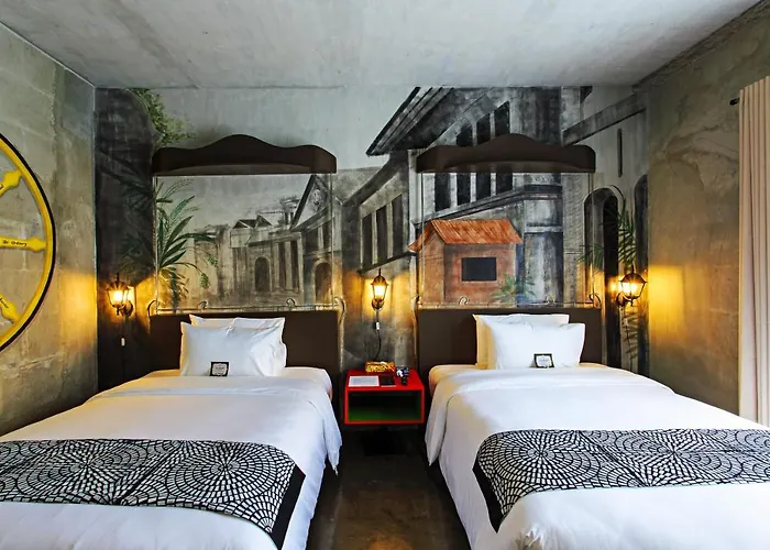The Henry Hotel