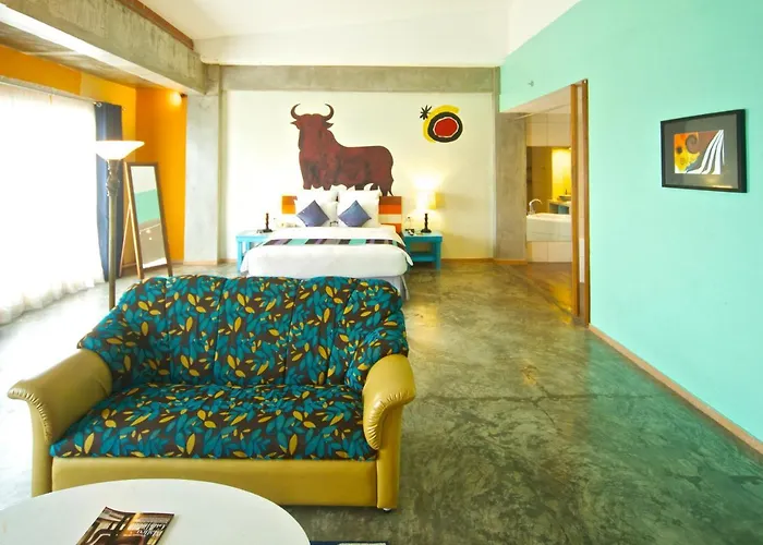 Hotel The Henry Cebu